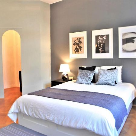 Spacious Apartment In The Heart Of อินส์บรุค ภายนอก รูปภาพ