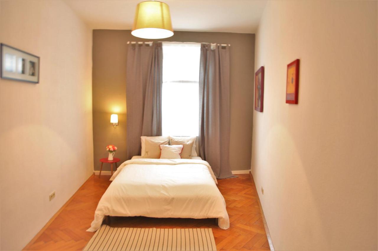 Spacious Apartment In The Heart Of อินส์บรุค ภายนอก รูปภาพ
